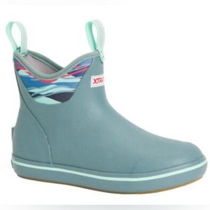 XTRATUF 6 Inch Beach Glass Deck Boot (9)